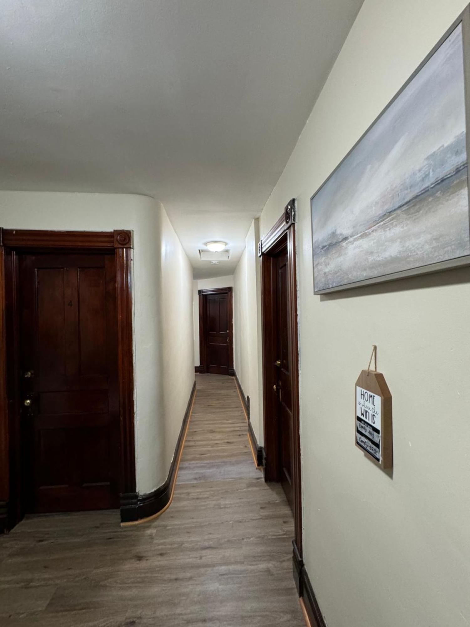 Comfy Getaway, 5 Bed, Sleeps 9, Walk To Falls! Niagara Falls Esterno foto