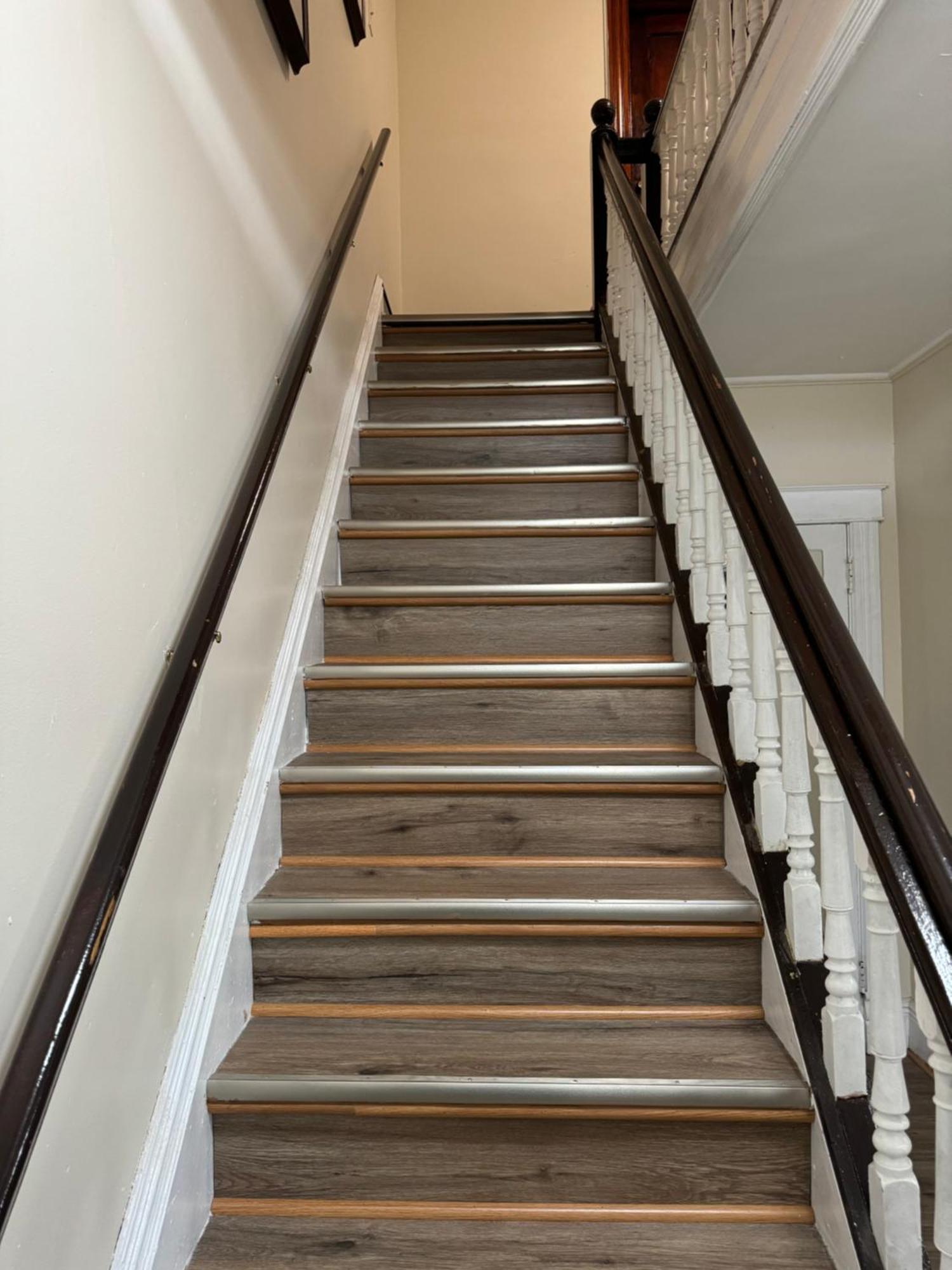 Comfy Getaway, 5 Bed, Sleeps 9, Walk To Falls! Niagara Falls Esterno foto